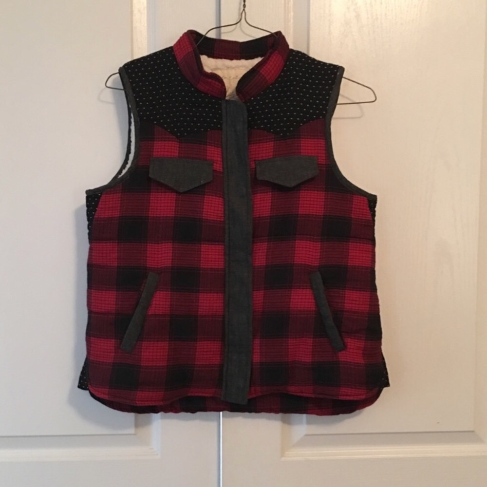Cute Plaid Flannel/Sherpa Vest